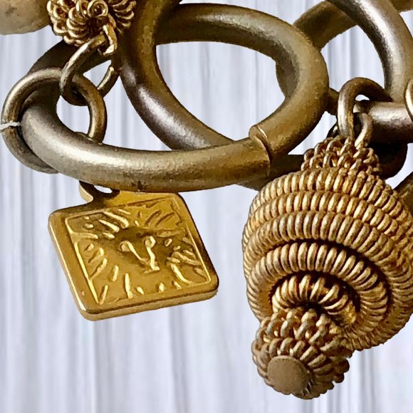 Anne Klein Vintage Gold Tone Beaded Necklace Toggle Clasp - Picture 7 of 9